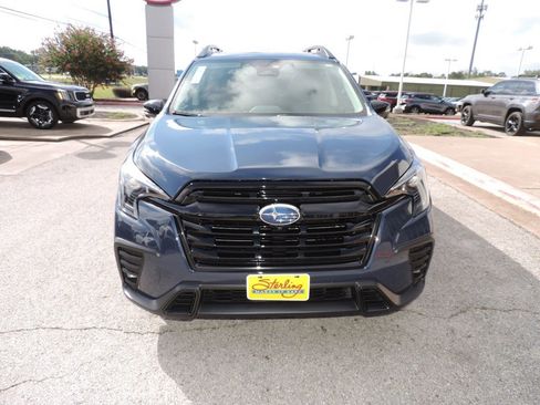Used 2023 Subaru Ascent Onyx Edition Limited image 2