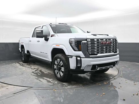 New 2026 GMC Sierra 2500 Denali w/ Denali Reserve Package image 6