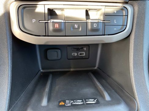 Used 2023 GMC Acadia Denali w/ Black Diamond Edition image 14