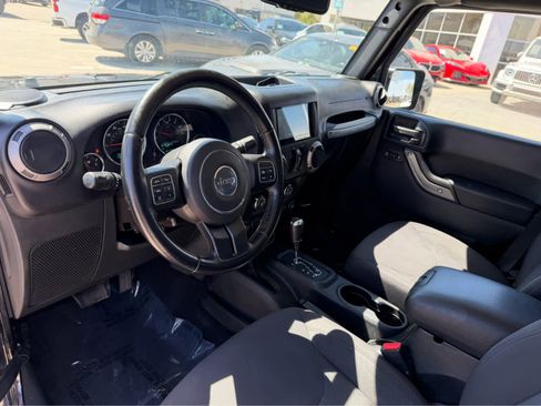 Used 2016 Jeep Wrangler Unlimited Sport w/ Quick Order Package 24S AWD/4WD image 9