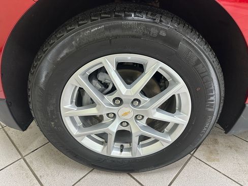 Certified 2024 Chevrolet Equinox LT w/ LPO, Floor Liner Package image 16