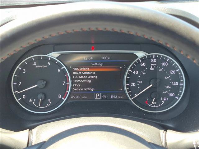 Used 2025 Nissan Sentra SR FWD image 11