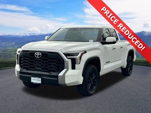 Used 2022 Toyota Tundra Limited image 1