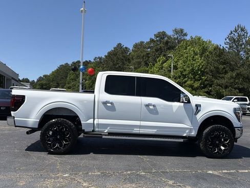 Used 2024 Ford F150 Lariat w/ Equipment Group 502A High AWD/4WD image 7