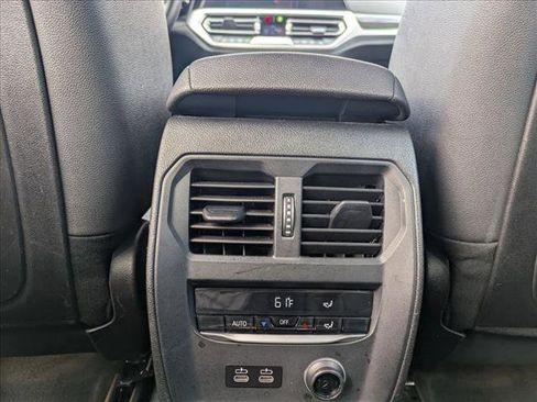 Used 2020 BMW 330i Sedan w/ Driving Assistance Package image 17