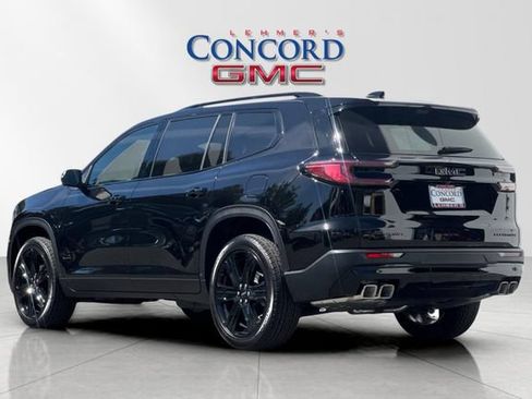 Used 2026 GMC Acadia Elevation w/ Black Edition FWD image 6