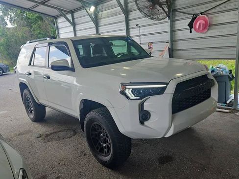Used 2019 Toyota 4Runner SR5 RWD image 2