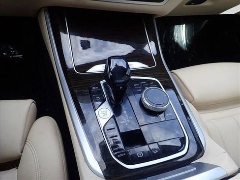 Used 2020 BMW X5 xDrive40i w/ Convenience Package image 24