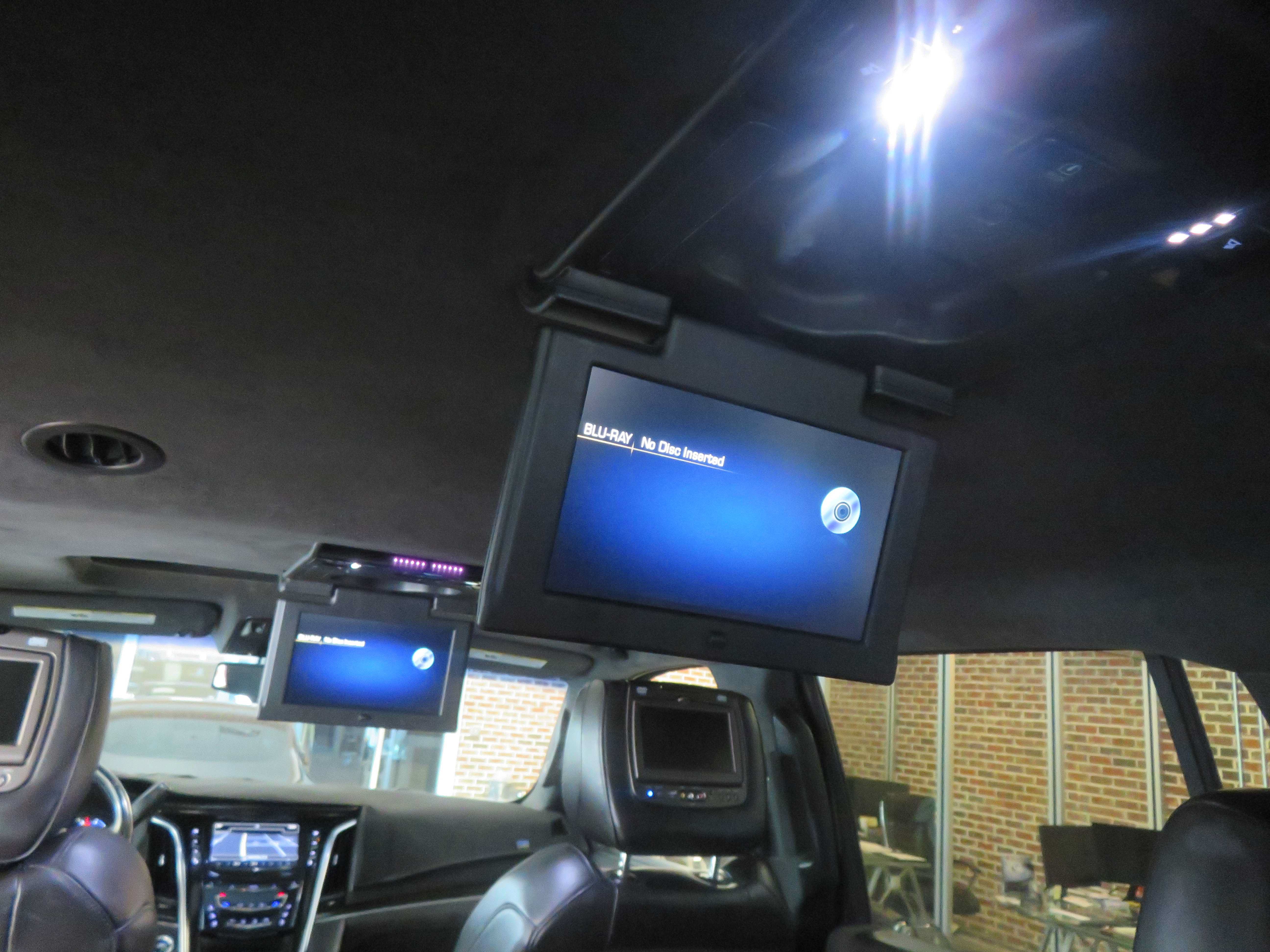 Used 2016 Cadillac Escalade ESV Platinum AWD/4WD image 53