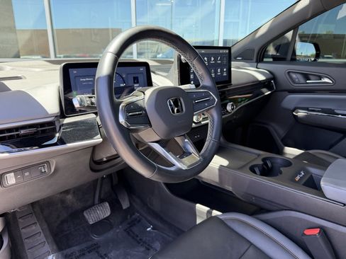 Used 2024 Honda Prologue Touring image 32