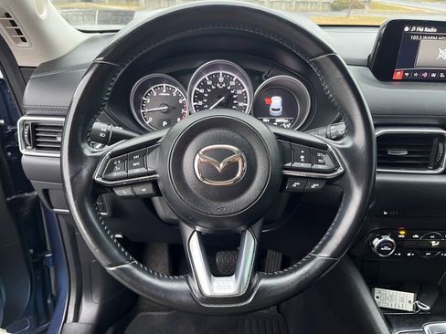 Used 2018 MAZDA CX-5 Touring image 16