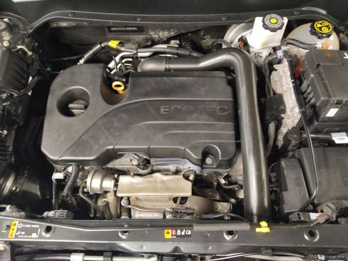Used 2020 Chevrolet Equinox LT FWD image 30