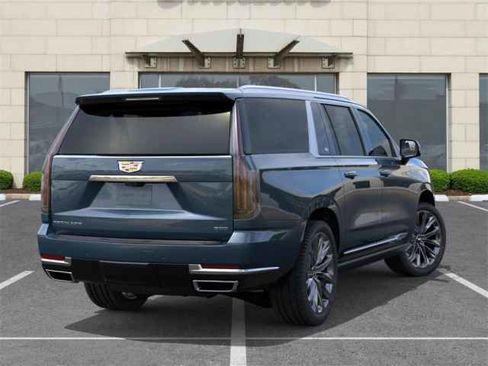 New 2026 Cadillac Escalade ESV Luxury image 5