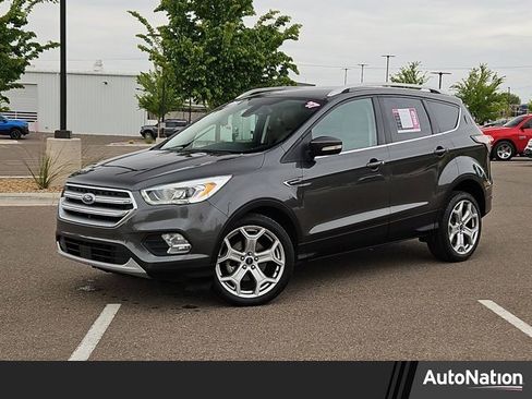 Used 2017 Ford Escape Titanium image 1