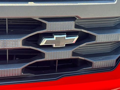 Used 2022 Chevrolet Silverado 1500 Custom w/ LPO, Dark Essentials Package AWD/4WD image 8