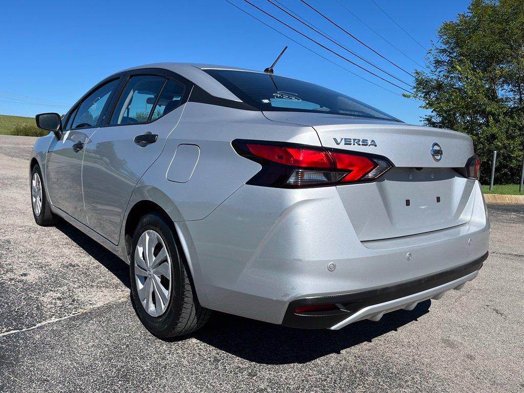 Used 2020 Nissan Versa S FWD image 6