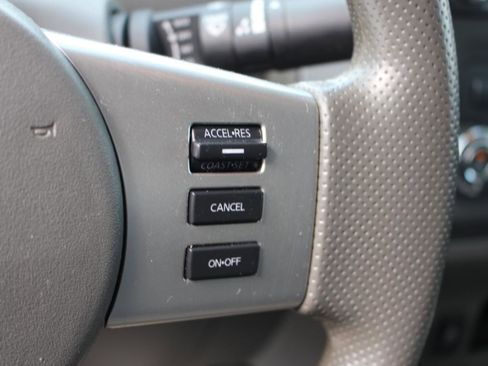 Used 2016 Nissan Frontier SV AWD/4WD image 19