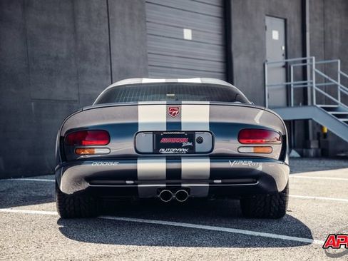 Used 2000 Dodge Viper GTS RWD image 17