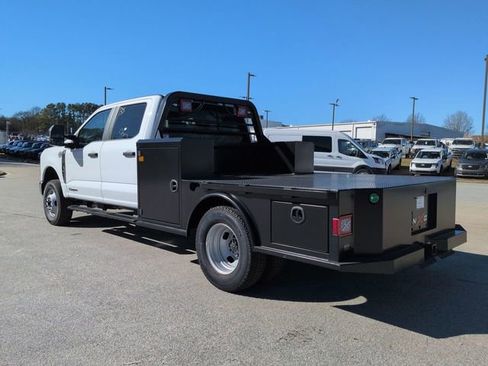 New 2026 Ford F350 XL w/ XL Chrome Package image 6