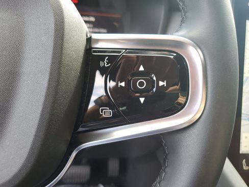 Used 2022 Polestar Polestar 2 w/ Performance Package AWD/4WD image 29