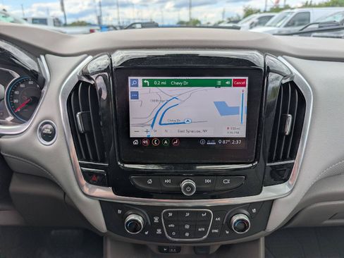 Used 2020 Chevrolet Traverse Premier AWD/4WD image 20
