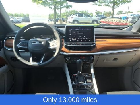 Used 2023 Jeep Compass Limited AWD/4WD image 11
