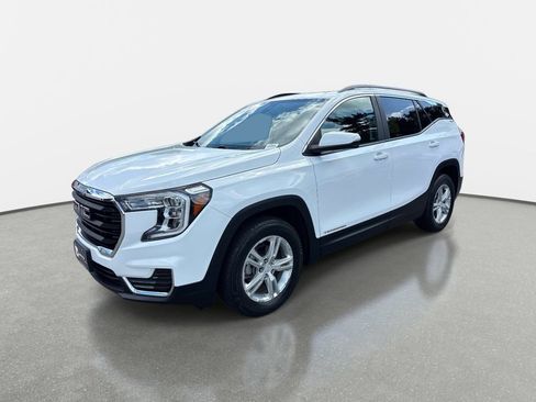 Used 2023 GMC Terrain SLE w/ Driver Convenience Package AWD/4WD image 8
