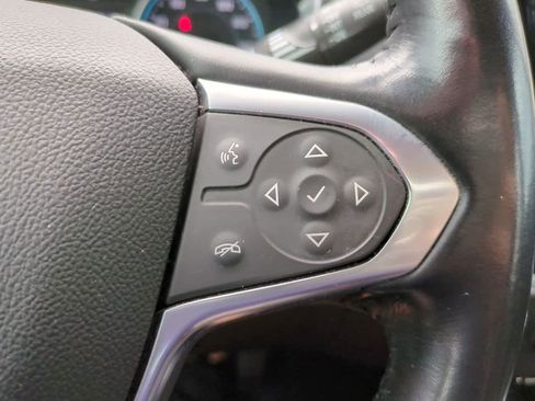 Used 2021 Chevrolet Traverse LT w/ LT Premium Package image 26