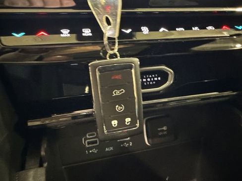 New 2026 Jeep Grand Cherokee L Limited w/ Limited Altitude Package image 17