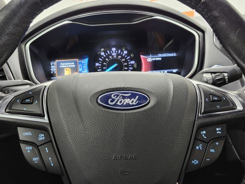 Used 2019 Ford Fusion Energi Titanium image 29