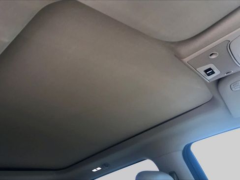 Used 2019 Ford F150 Lariat AWD/4WD image 14