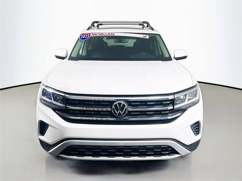 Used 2023 Volkswagen Atlas SE image 2