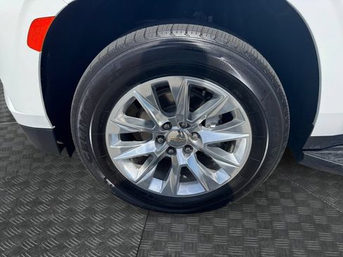 Used 2024 Chevrolet Tahoe Premier RWD image 14