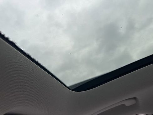 Used 2018 Mercedes-Benz GLA 250 4MATIC image 22