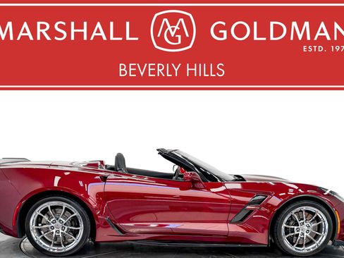 Used 2017 Chevrolet Corvette Grand Sport RWD image 1