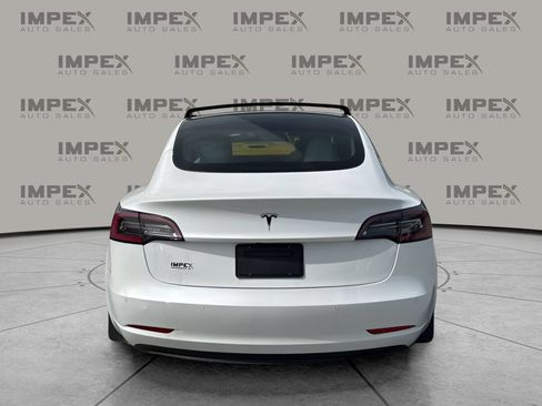 Used 2021 Tesla Model 3 Standard Range Plus RWD image 4