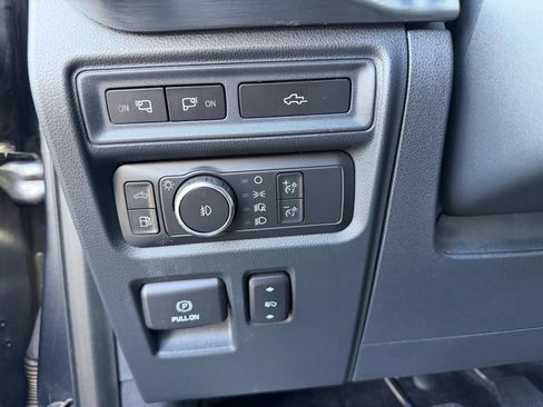 Used 2021 Ford F150 Lariat w/ Equipment Group 502A High AWD/4WD image 52