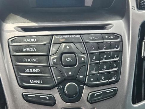 Used 2014 Ford Transit Connect XLT image 14