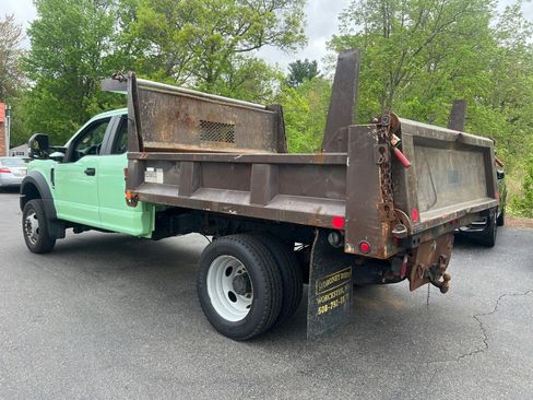Used 2018 Ford F550 4x4 SuperCab Super Duty image 3