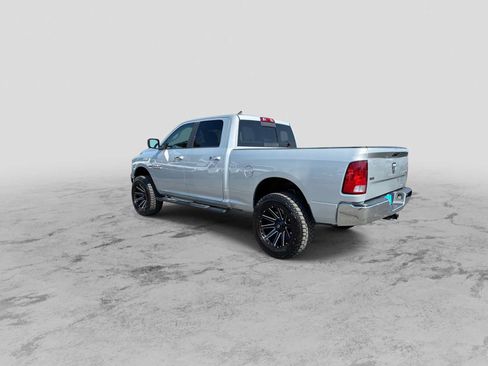 Used 2016 RAM 1500 Classic SLT AWD/4WD image 6