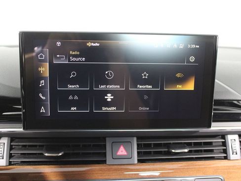 Used 2023 Audi A4 2.0T Premium w/ Convenience Package AWD/4WD image 23