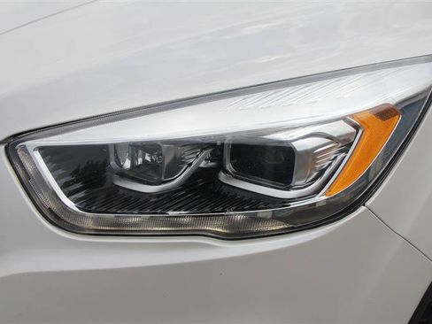 Used 2019 Ford Escape Titanium AWD/4WD image 14