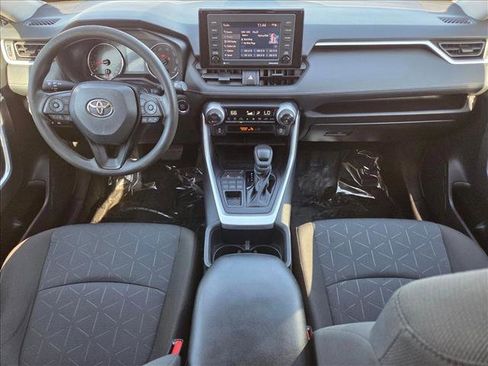 Certified 2022 Toyota RAV4 XLE image 16