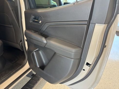 New 2026 GMC Canyon Elevation w/ Convenience Package image 31