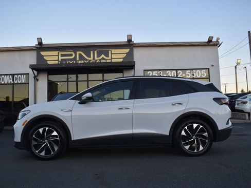 Used 2022 Volkswagen ID.4 Pro image 6