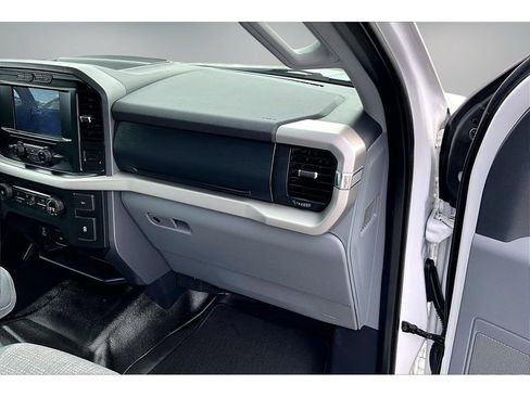 Used 2021 Ford F150 XLT AWD/4WD image 23