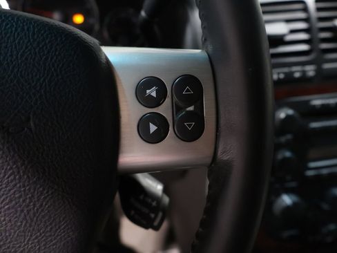 Used 2005 Chevrolet Uplander LT w/ Premium Seating Package image 26