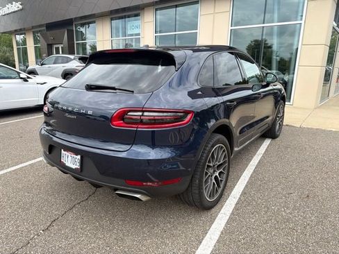 Used 2018 Porsche Macan AWD/4WD image 4