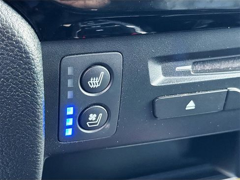 Used 2021 Honda Pilot Elite image 21