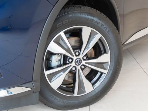 Used 2024 Nissan Murano SV FWD image 2